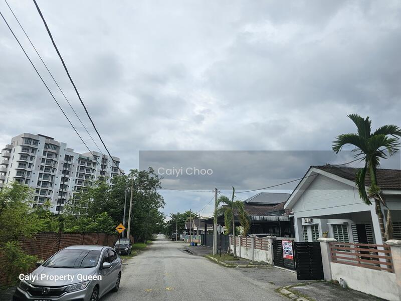 Freehold corner single storey semidetached in Klebang harmoni for sale - 1