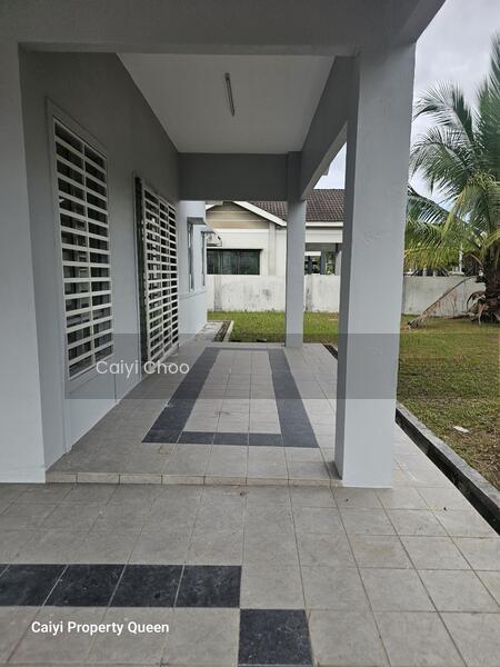 Freehold corner single storey semidetached in Klebang harmoni for sale - 5