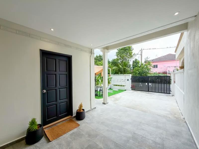 Taman Jasmin - 4