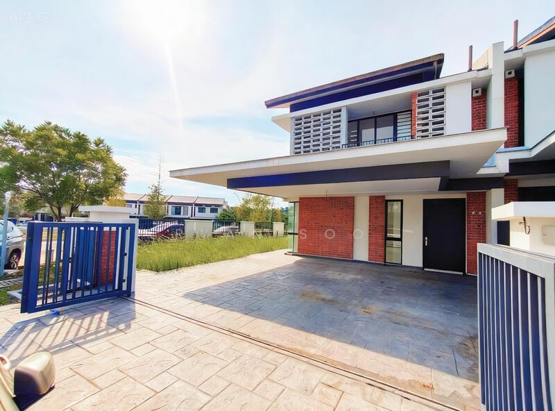 Elmina Valley 5 @ City of Elmina - 1