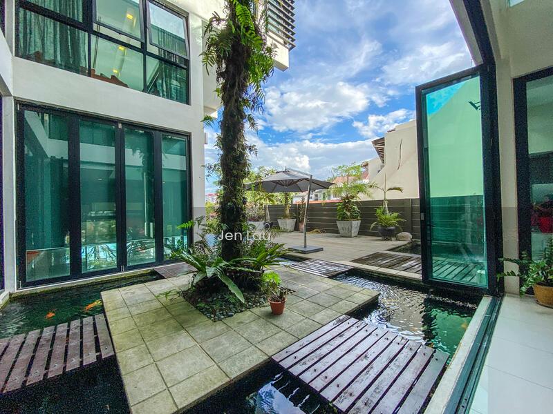 Stunning Contemporary Home With Beautiful City Views - 2