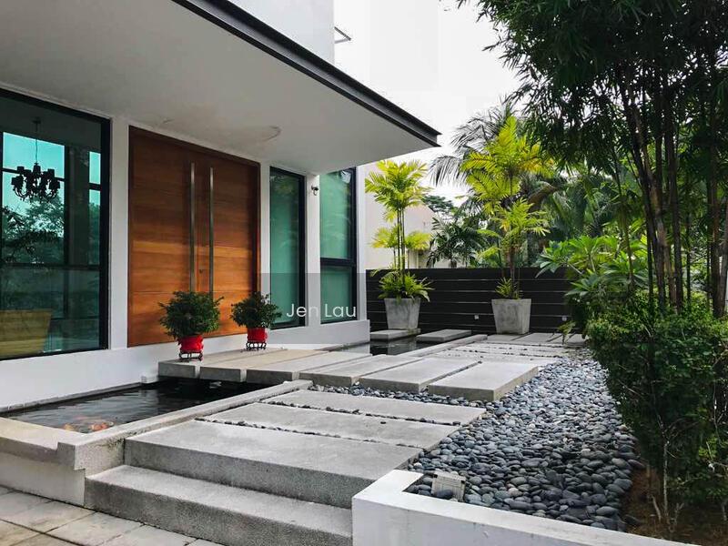 Stunning Contemporary Home With Beautiful City Views - 3