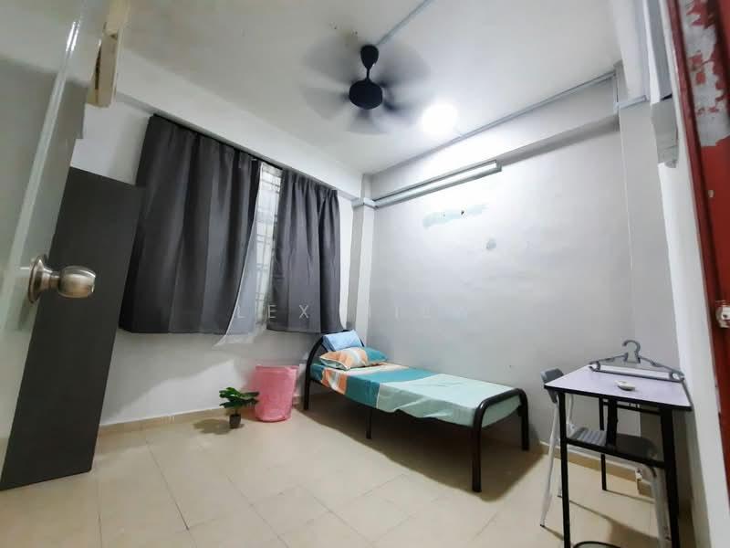 Desa Skudai Apartment - 4