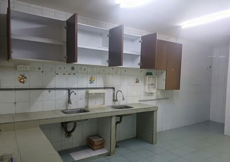 Jalan Kenari, Bandar Puchong Jaya - 4