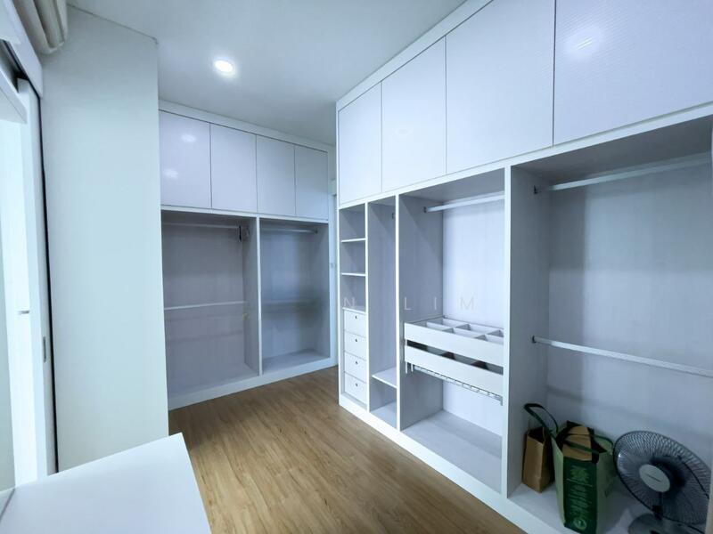 Taman Desa Tebrau Tamans Desas Tebraus - 3