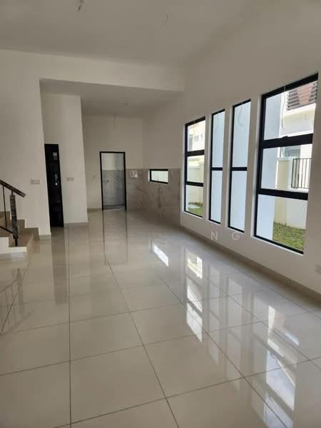 TAMAN IMPIAN EMAS (HONEYDALE RESIDENCE) - 2