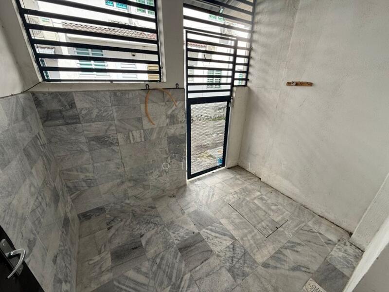 Double Storey House at Station18 - 5