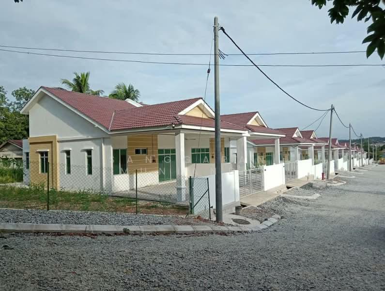 RUMAH BERKEMBAR SETINGKAT DI POKOK SENA - 5