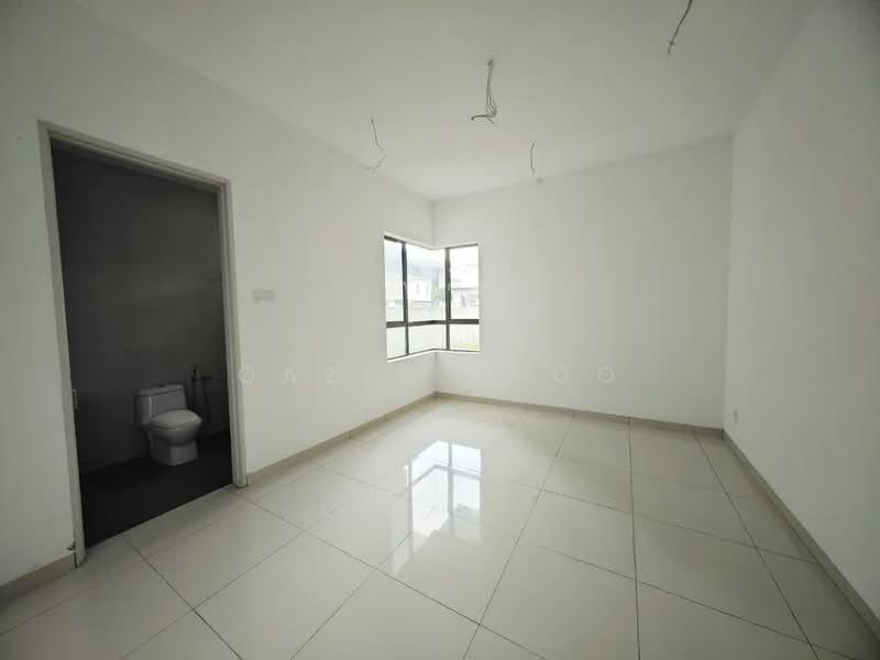 One Meru Residence - 2