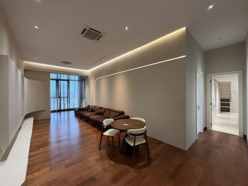 Icon Residence - 2