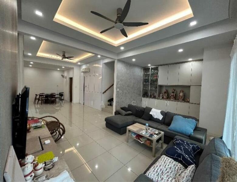 DUMALIS Residence @ 16 Sierra - 2