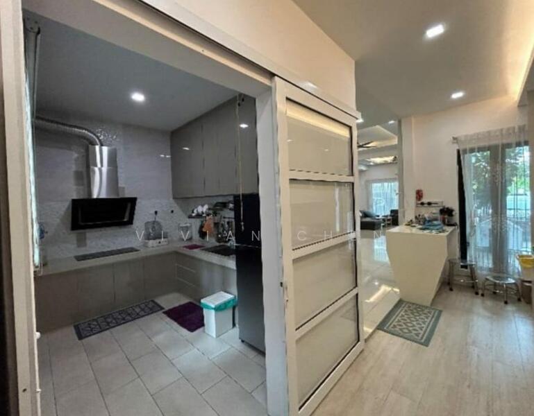 DUMALIS Residence @ 16 Sierra - 4