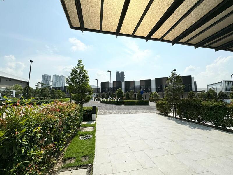 Senibong Cove - Isola Coast - 4