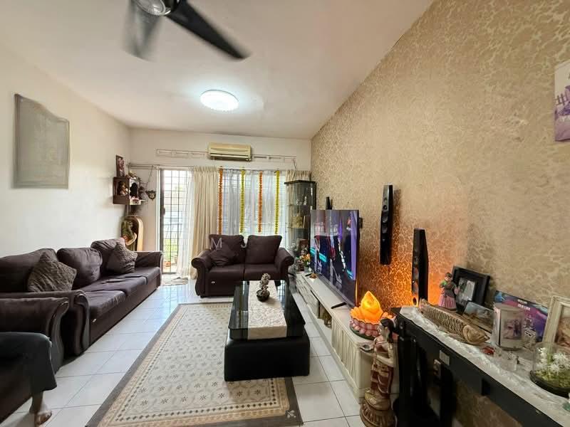 Selesa Puteri Condominium - 1