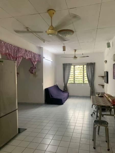 Rumah Pangsa Permas Jaya - 2