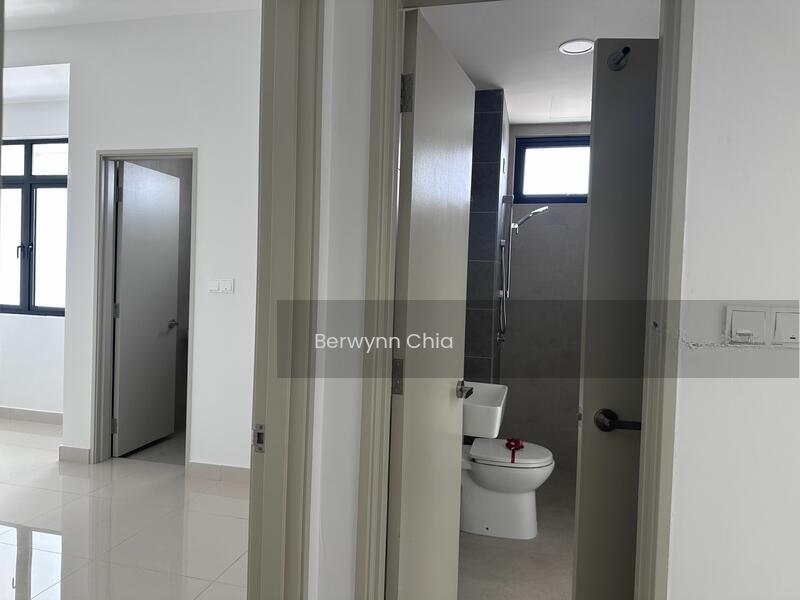 Lakeside Residences - 4