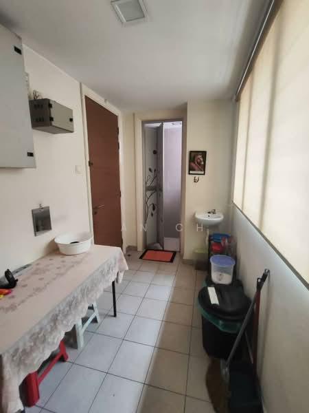 Ara Hill Condominium - 4