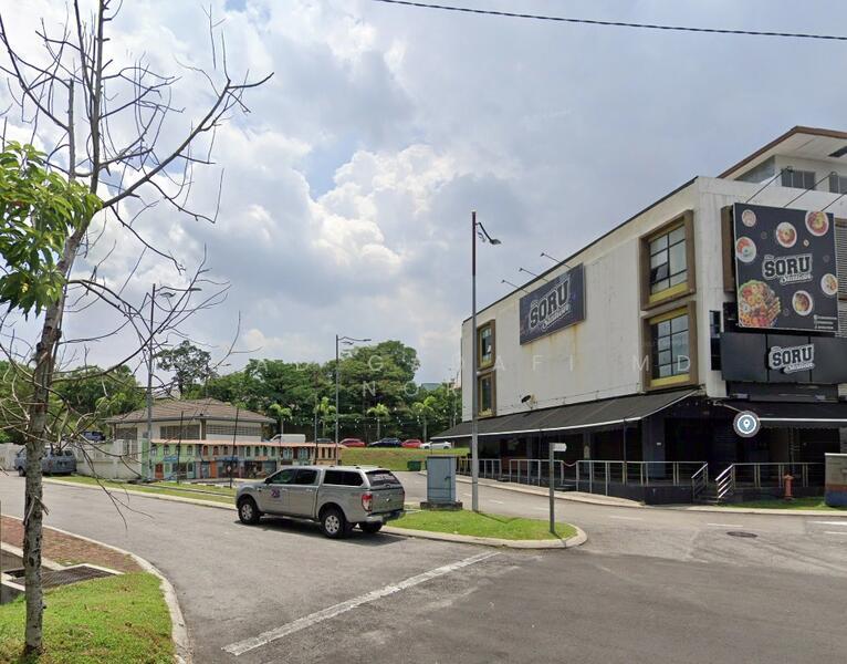 Bandar Tun Hussein Onn - 3