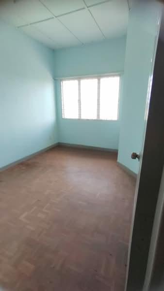 Pangsapuri Cendana - 3