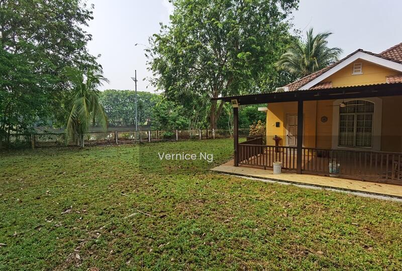 Pantai Sepang Putra - 5