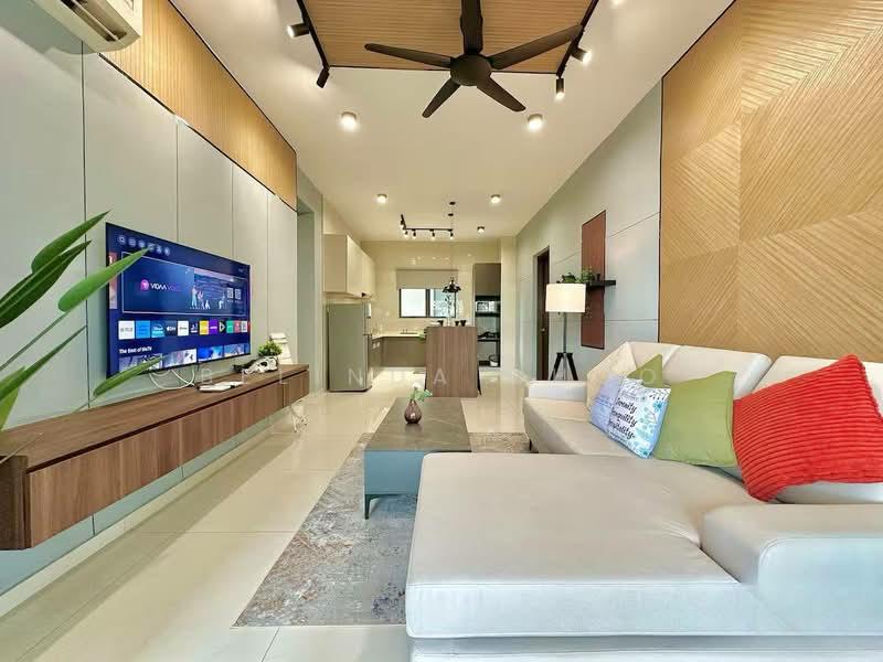 Bay Laurel @ Country Garden Danga Bay - 3