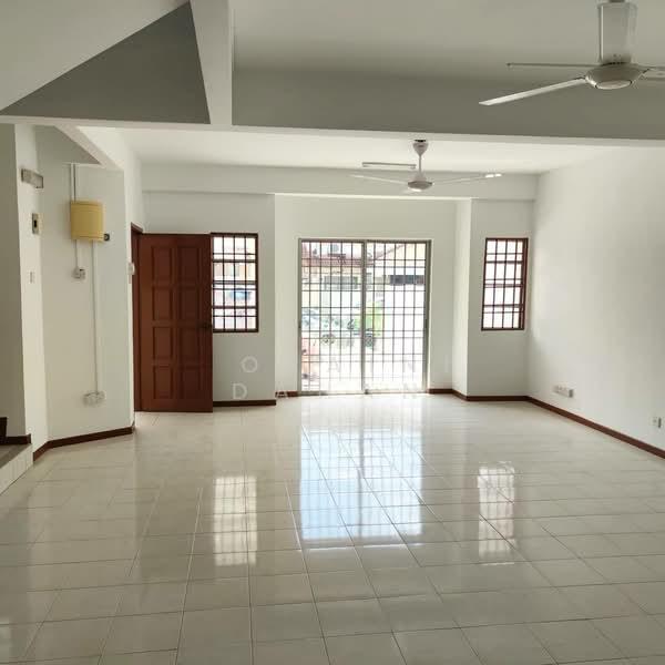 Kajang Perdana - 2 Storey Terrace - 3