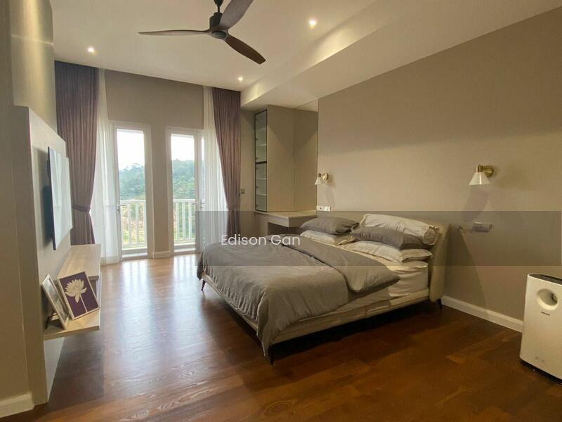 Townhouse at Mont Kiara - 1