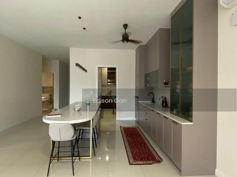 Townhouse at Mont Kiara - 4