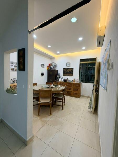 Kiara 2 @ Austin Heights 2 - 5