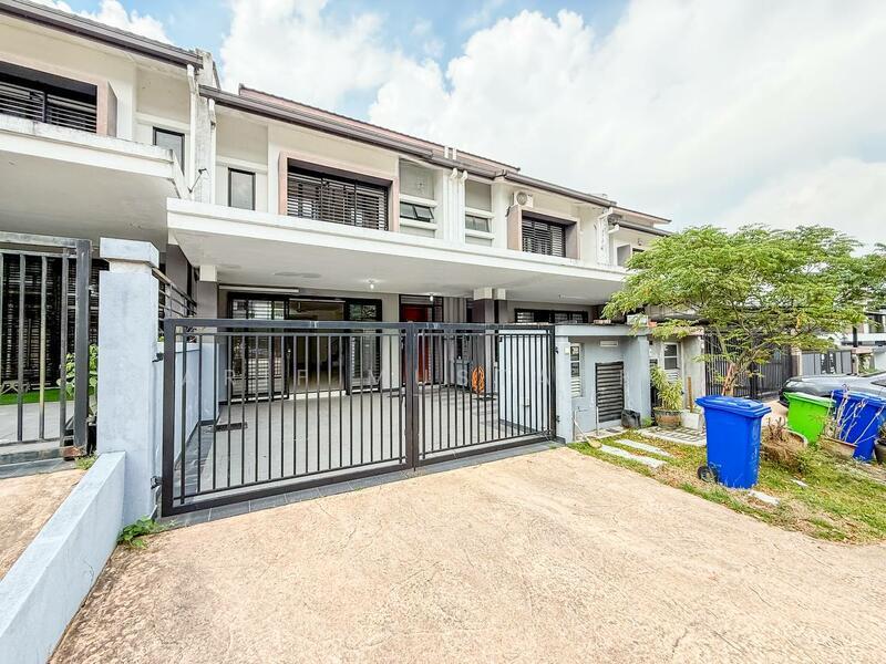 Saffron Hills Denai Alam - 2