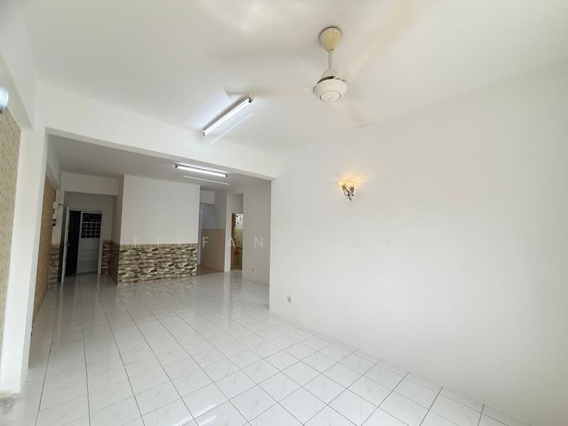 Pangsapuri Taman Bukit Rawang Putra - 3