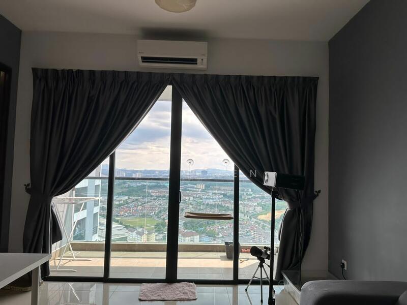 Symphony Tower (Menara Simfoni) - 2