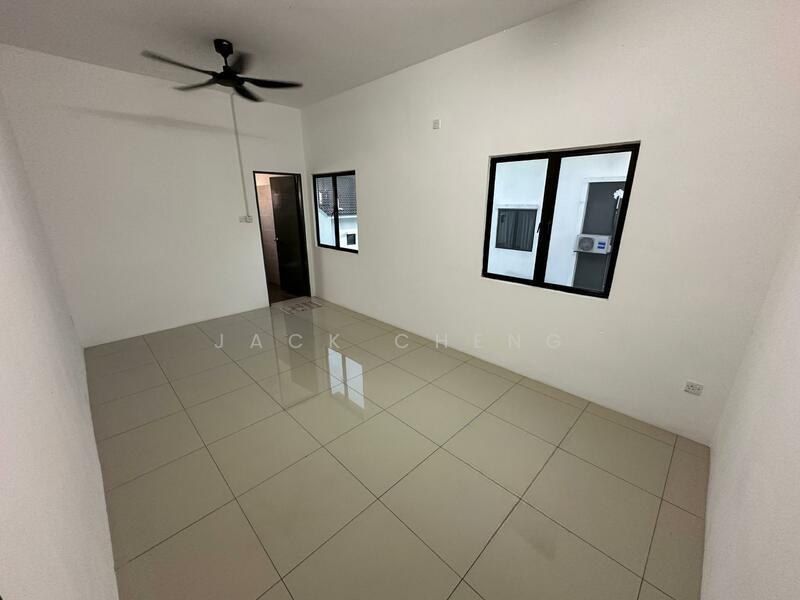 Taman Scientex , Rawang - 2