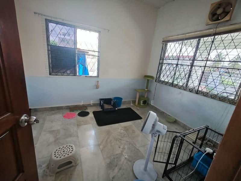 Taman Ungku Tun Aminah - 3