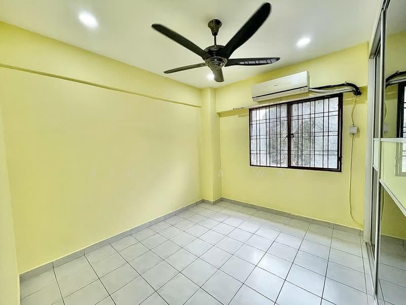 Pangsapuri Sri Cempaka - 3