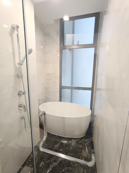 Royce Residence - 4