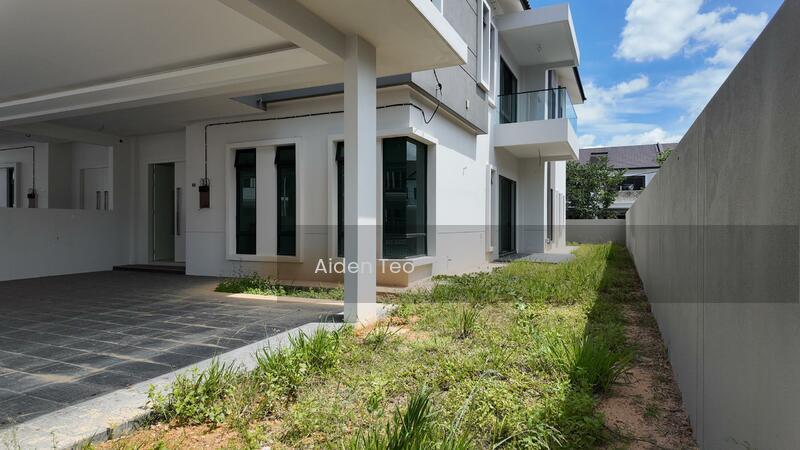 Molek Residence Semi-D End Lot Double Storey - 2