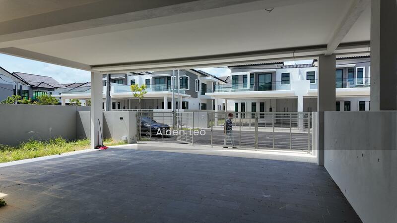Molek Residence Semi-D End Lot Double Storey - 3