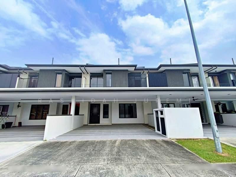 Elemen Residences @ Tropicana Aman - 1