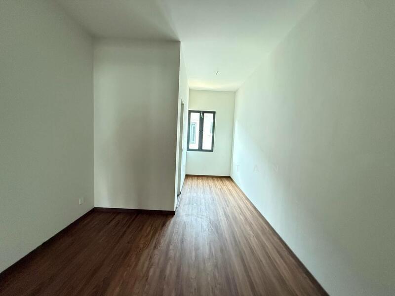 8 RESIDEN VILLA & LINK - 3