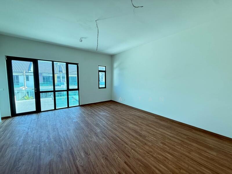 8 RESIDEN VILLA & LINK - 4