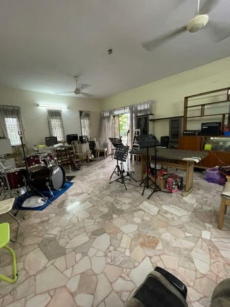 Taman Batu Bukit - 1