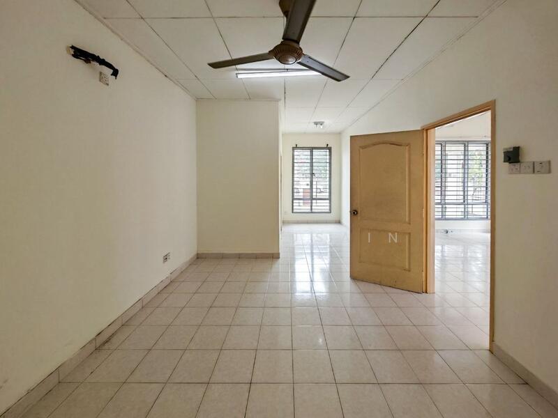 ENDLOT SINGLE STOREY Jalan Makyong,Bdr Bukit Raja - 3