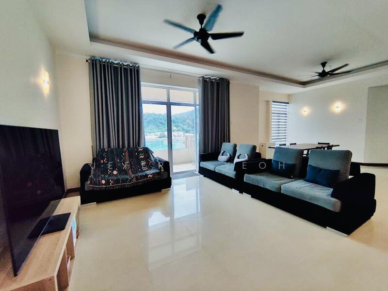 Hillcrest Residences - 1