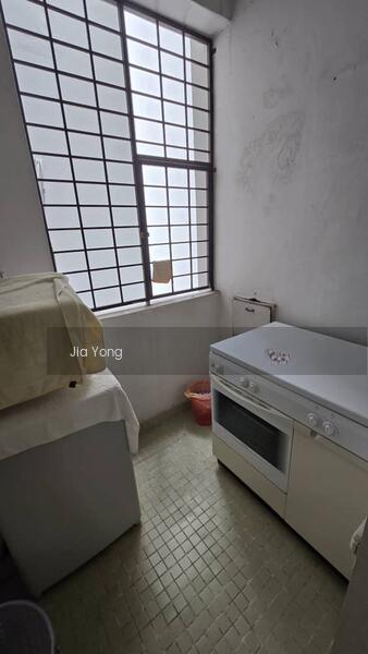 Kondo Berjaya - 4