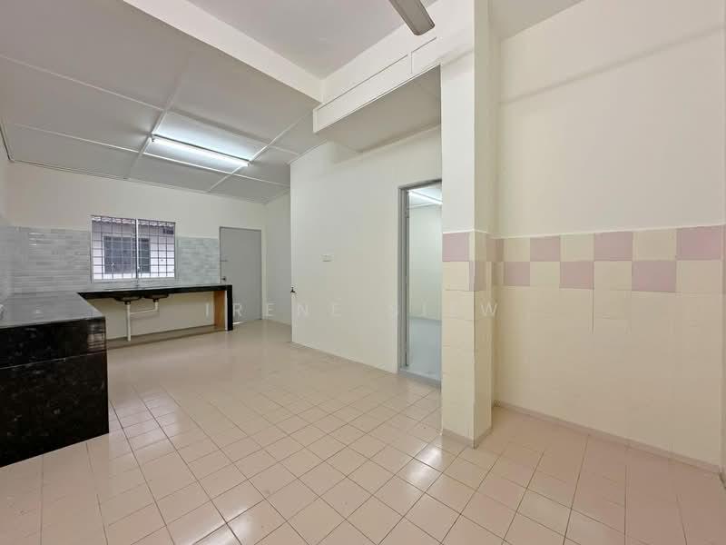 Bandar Springhill - 4