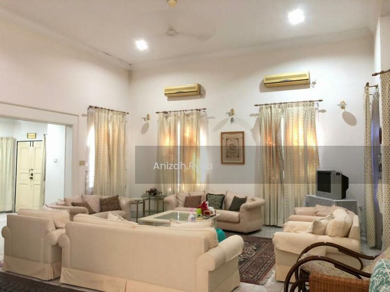 Kuala Terengganu Bungalow, Jalan Pusara, Lprpng Taman Jaya 2 - 3