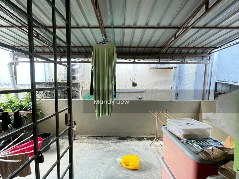 Bandar Menjalara 62b - 2
