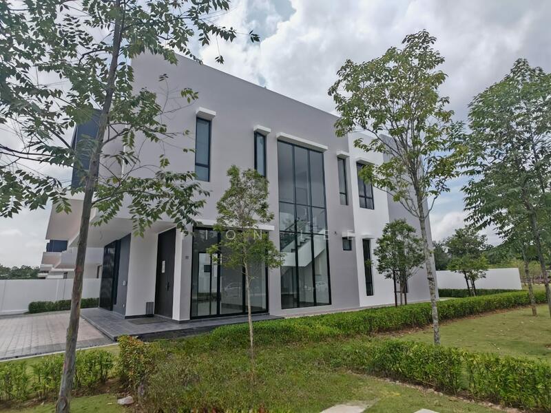 Suria Hills Iskandar Puteri - 1