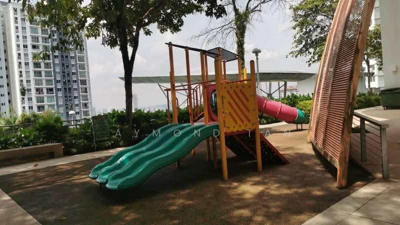 Metropolitan Square - 4